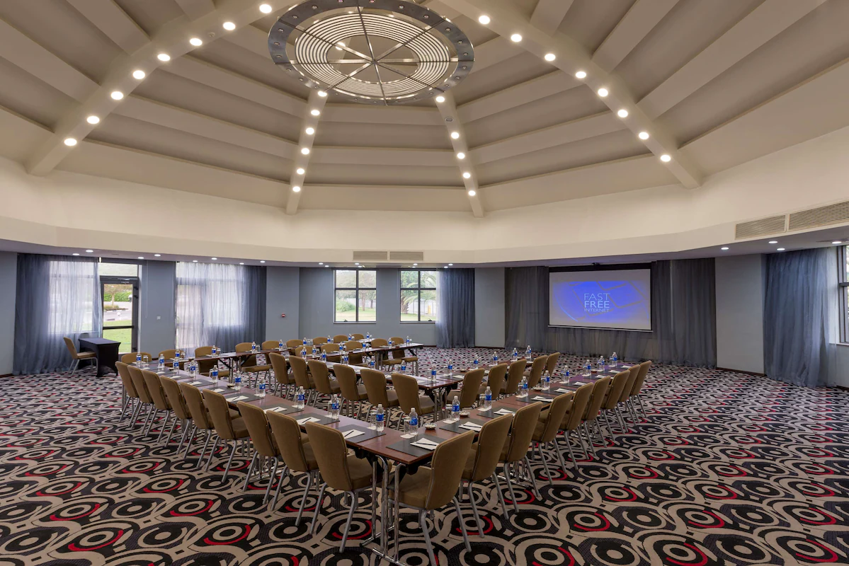 More Radisson Blu Hotel, Lusaka (5)